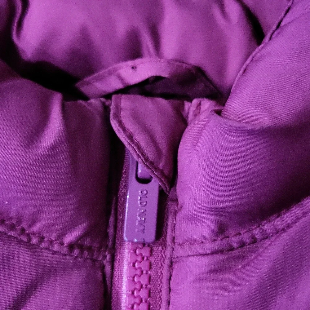 Girls puffer vest - Picture 3 of 5